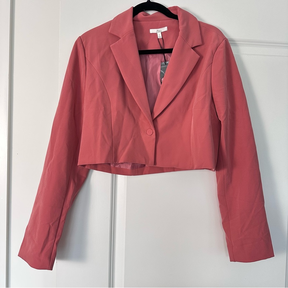 NWT! M.N.I Los Angeles (Lg) Pink cropped boxy blazer- girl boss/ corporate chic